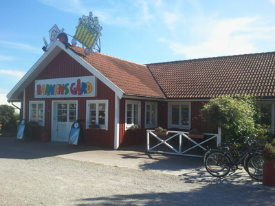 Idag åkte vi till Barnens gård utanför Karlskrona